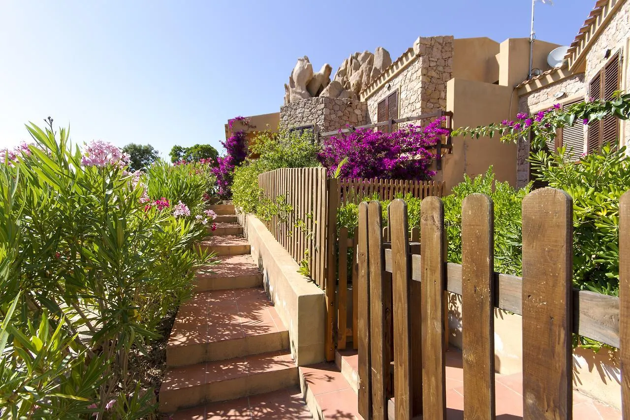 Big Hotels Costa Paradiso - Hotel Li Rosi Marini 3*,  Italy